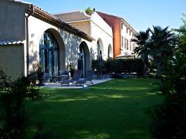Le Chateau Des Cinq Cantons Hotel Carpentras Exterior foto